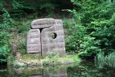 Gespräche zum Teich (© Skulpturen Rheinland-Pfalz e.V.)