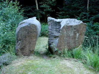 Die engere Schneise (© Skulpturen Rheinland-Pfalz e.V.)
