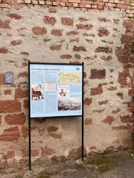 Dorf und Kloster- lange ein Nebeneinander (© Verein SÜW Annweiler e.V.)