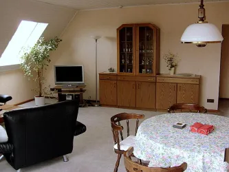 Wohnzimmer Bild 2