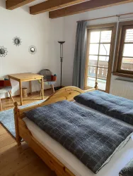Schlafzimmer Fuchsbau (© Gästehaus Winzerhof Bader)
