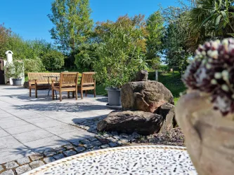 Weingut Am Fürstweg Garten (© Weingut Am Fürstweg)