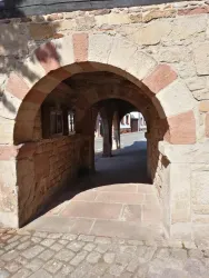 Arkaden am Rathaus sieht man in landauland häufig