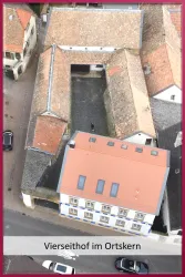 Ansicht Anwesen von Oben (© Florian Diwok)