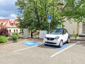 E-Tankstelle Kallstadt 2 (© Urlaubsregion Freinsheim)