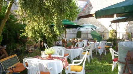 Garten (© Winzerhof Schuster-Ehrlich)