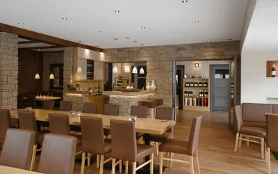 Vinothek 2