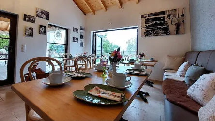 Feinbäckerei & Garten-Café Hettrich 1