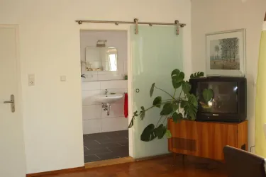 Blick auf Badezimmer (© Fam. Weyland)