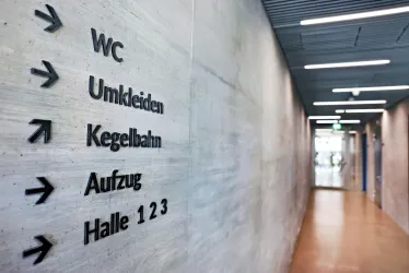 Rheinhessenhalle Monsheim Blick in Gang (© VG Monsheim Fotograf R.Uhrig)