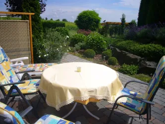 Chardonnay - Terrasse (© Familie Münch)