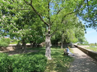Schlossgarten (© Urlaubsregion Freinsheim - E. Metzger)