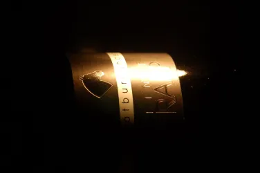 Flasche schwarz Spätburgunder (© Torsten Rapp)