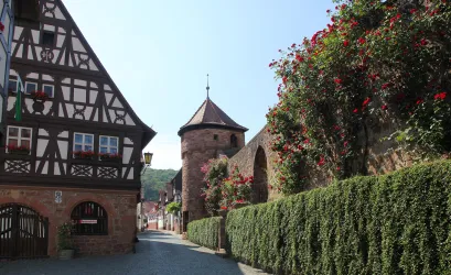 Dörrenbach Rathaus (© Tourismusverein Bad Bergzaberner Land e.V.)