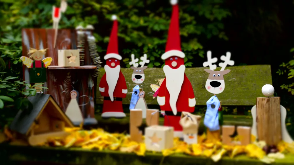 Weihnachtliche Holzfiguren