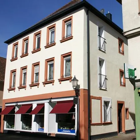Straßenansicht Straßenansicht