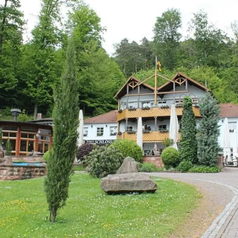 Schlosshotel  (© Schlosshotel Landstuhl)
