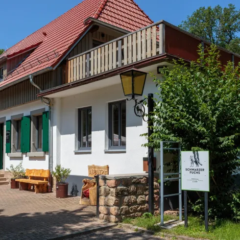 Forsthaus Annweiler Hausansicht (© Forsthaus Annweiler_Mike Neubrech)