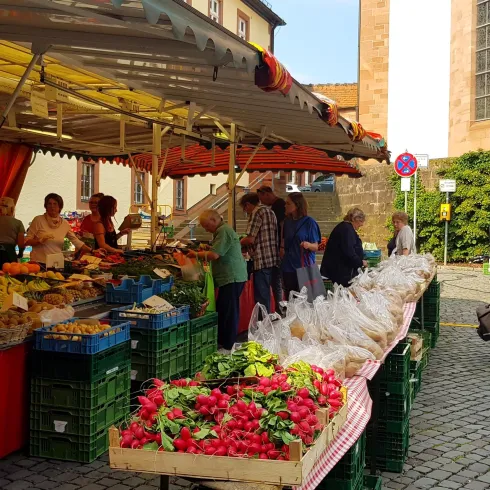 Wochenmarkt (© Verein SÜW Annweiler e.V.)