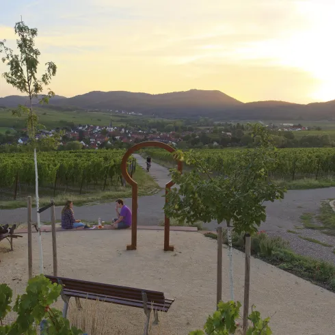 Sonnenuntergang am Rastplatz am Setzerberg Sonnenuntergang am Rastplatz am Setzerberg