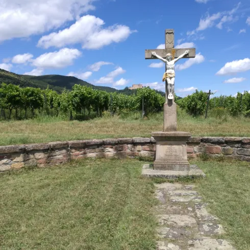 Flurkreuz am Weinberg (© Büro für Tourismus Maikammer)
