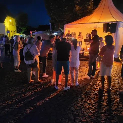 Abendstimmung Kerwe Essingen