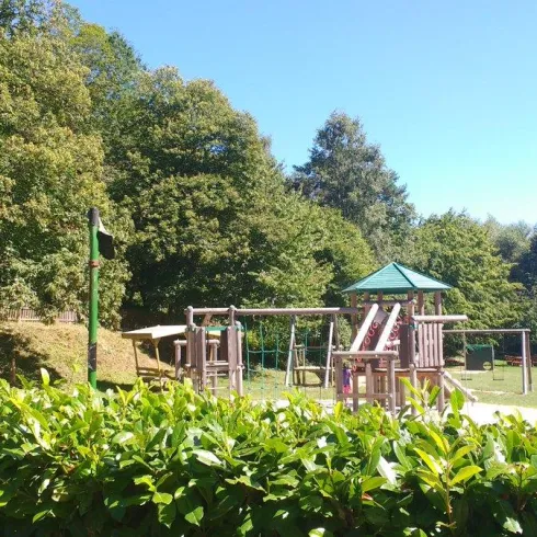 Klausentalhütte Spielplatz