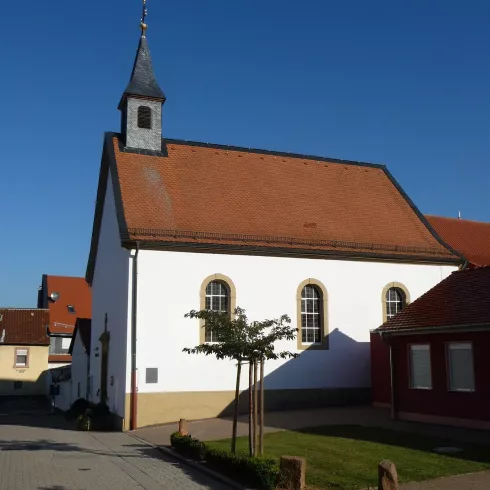 Katholische Kirche (© Tourist Information Wachenheim)