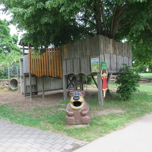 Spielplatz an der Grundschule in Ottersheim