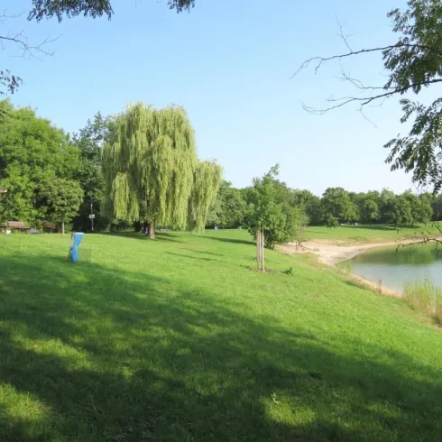 Herrnsheimer Badesee (© Foto: Heimatkreis Herrnsheim)