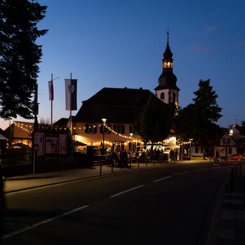 Weinfest am Abend Weinfest am Abend