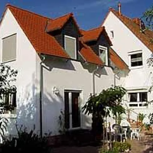 Hausansicht (© Kasa Röckel) Hausansicht (© Kasa Röckel)