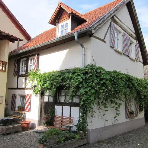 Außenansicht FW am Pulverturm (© Urlaubsregion Freinsheim)