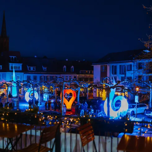 Der illumnierte Stadtplatz Der illumnierte Stadtplatz