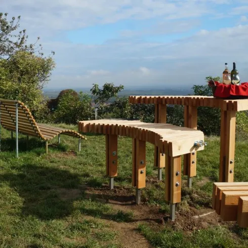 Rast mit Ausblick am Patricia Wingert (© Sparkasse Rhein-Haardt, Maria Schardt)