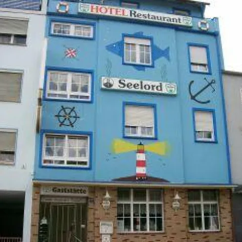 Aussen Aussen