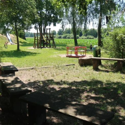 Rastplatz Spielplatz Minfeld