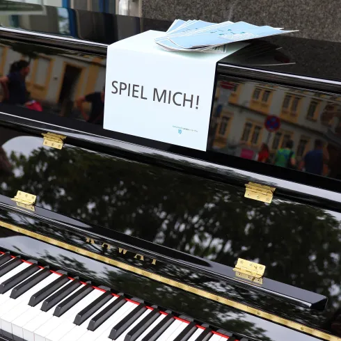 Spiel mich!