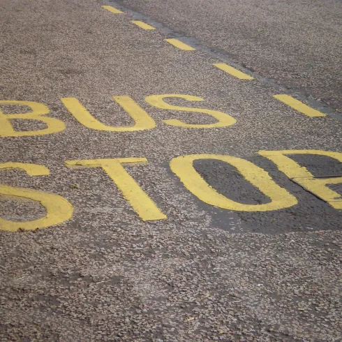 Bus-Stop by Pixabay