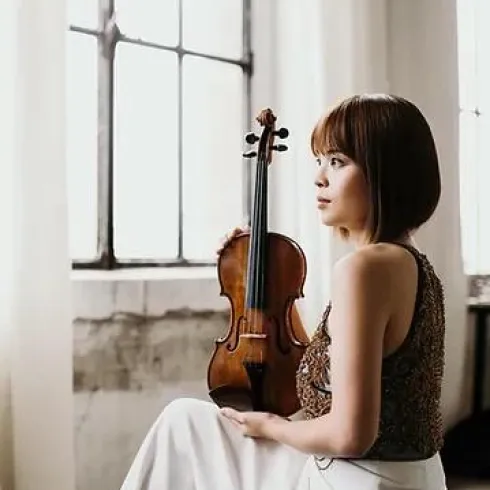 Jiyoon Lee, Violine
