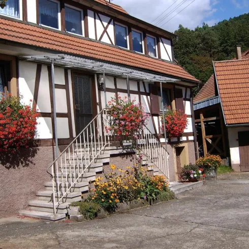 Außenansicht (© Doris Bernhard) Außenansicht (© Doris Bernhard)