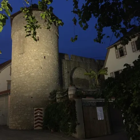 Obertor Flörsheim-Dalsheim (© IG Flörsheim-Dalsheimer Gästeführer) Obertor Flörsheim-Dalsheim (© IG Flörsheim-Dalsheimer Gästeführer)
