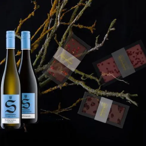 Wein & Schokolade - Weingut Schales (© Weingut Schales) Wein & Schokolade - Weingut Schales (© Weingut Schales)