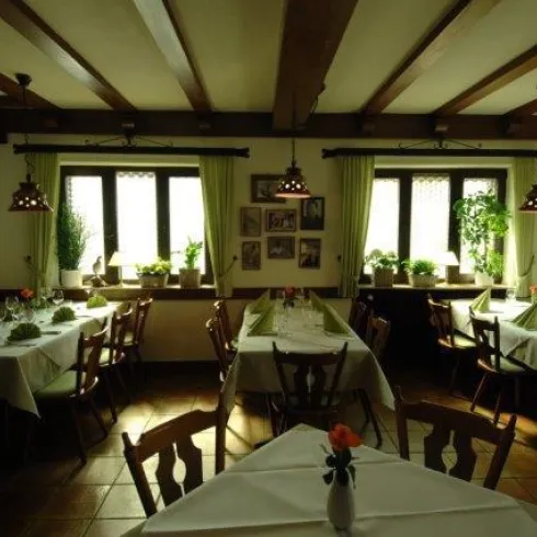 Innenraum des Gasthaus zum Karpfen (© Gasthaus zum Karpfen, Günther Gehrlein) Innenraum des Gasthaus zum Karpfen (© Gasthaus zum Karpfen, Günther Gehrlein)