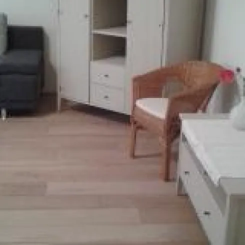 Gästezimmer Weinstraße - Wohnbereich Gästezimmer Weinstraße - Wohnbereich