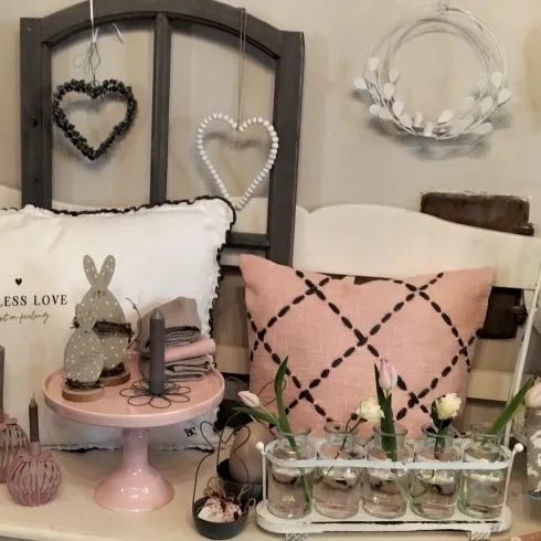 Lovely Things (2)