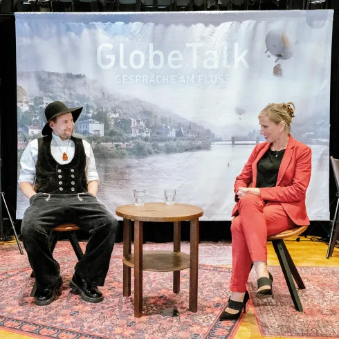 Globe Talk 1 Globe Talk 1