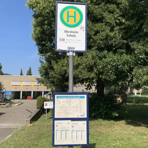 Bushaltestelle Ilbesheim Schule