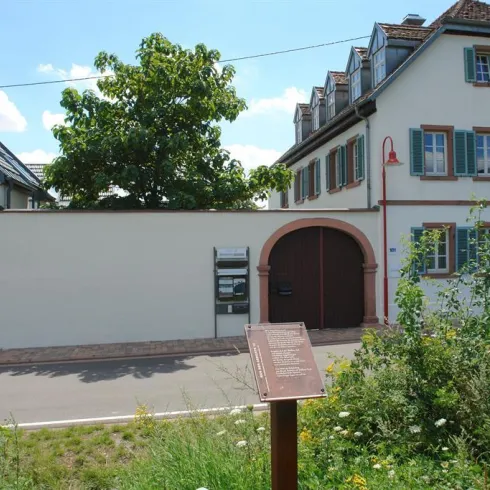 Künstlerhaus m Gedicht Künstlerhaus m Gedicht