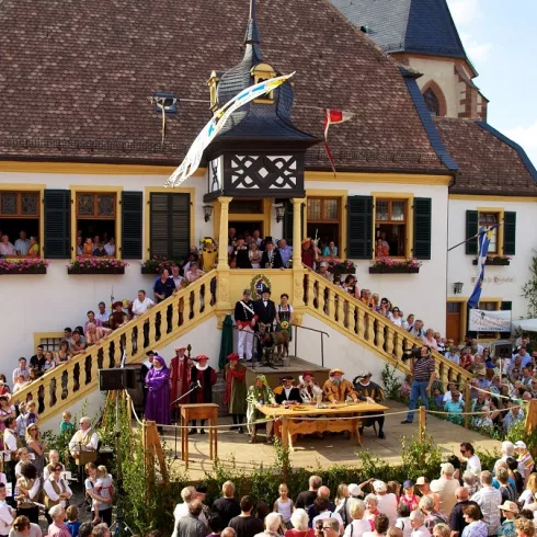 Geißbockversteigerung in Deidesheim